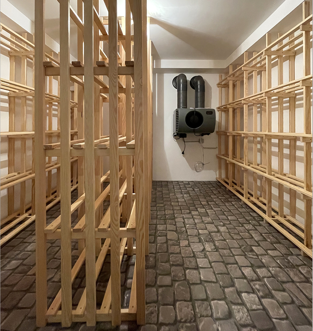 Einrichtung mit MS-900 & MS-900XL Weinregalen 08