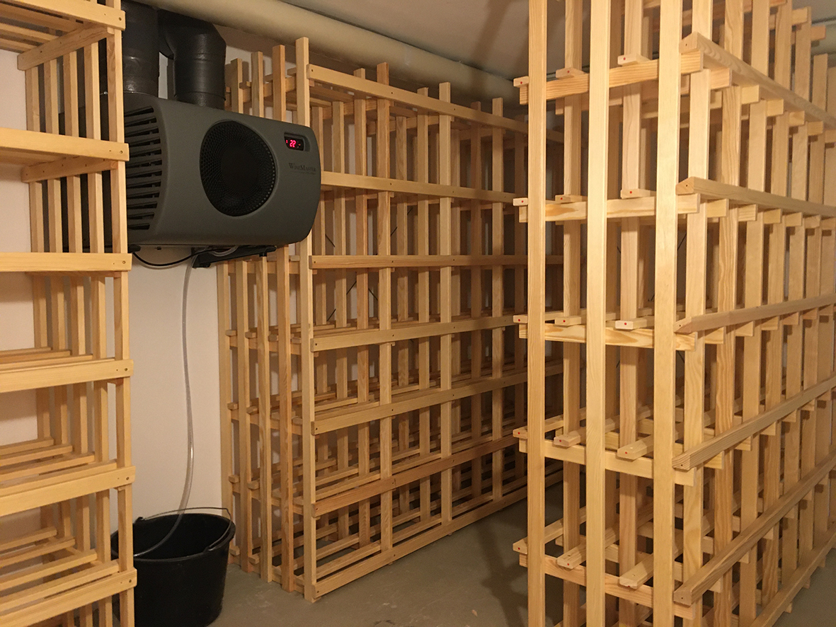 Weinkeller mit Wine Master IN25